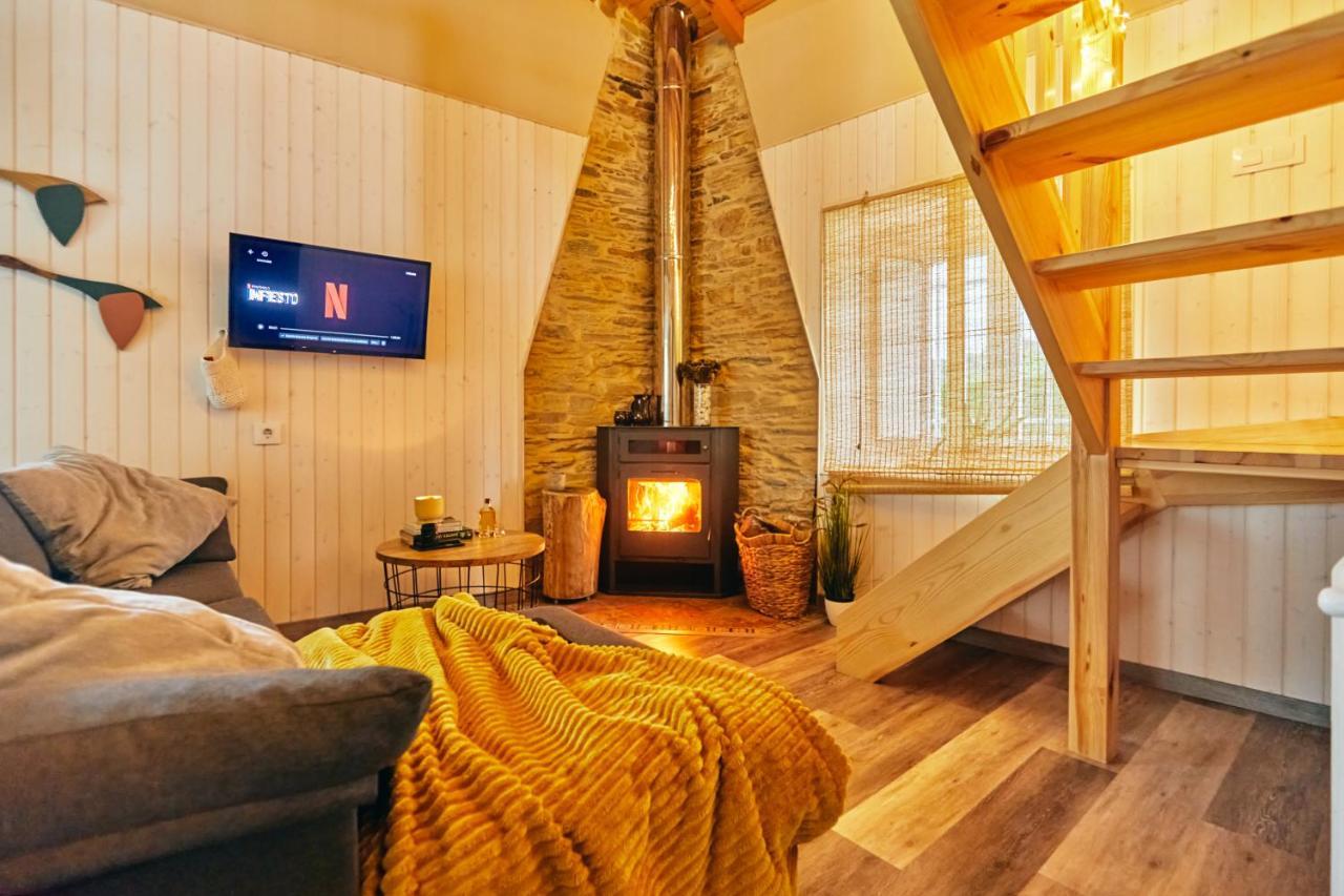 Casa Montse. Apartamentos Turisticos Рибадео Экстерьер фото