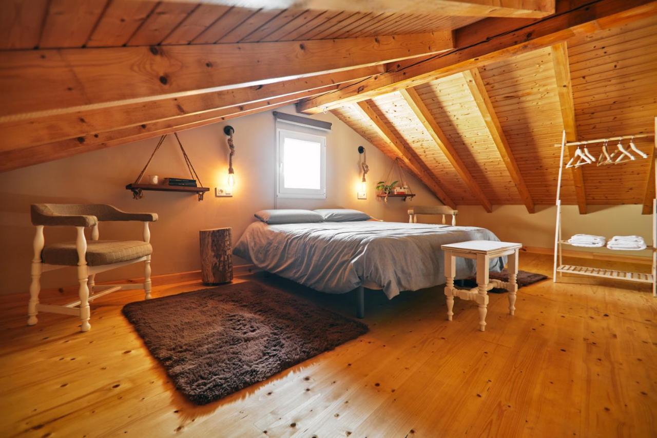 Casa Montse. Apartamentos Turisticos Рибадео Экстерьер фото
